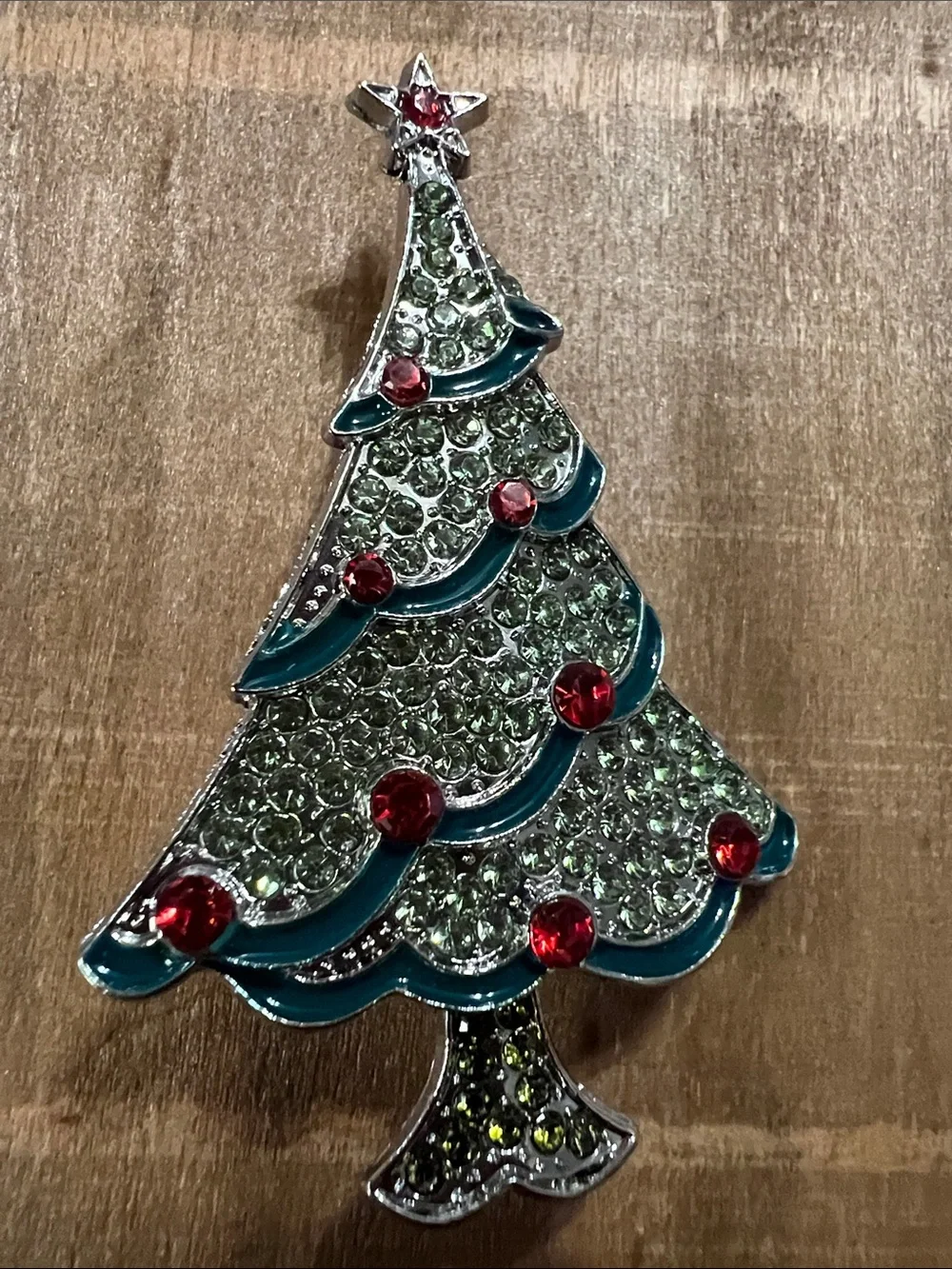 3/$18 Holiday Green Crystal Christmas Tree Brooch with Red Accents Lot 6057